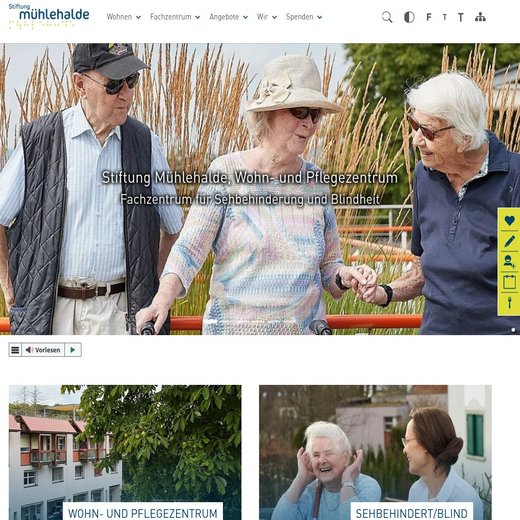 Titelseite der Webseite der Stiftung Mühlehalde mit drei älteren Personen in der Natur